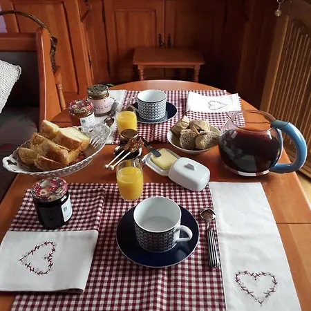 La Roulotte De L'ami Nature Frühstückspension 3*